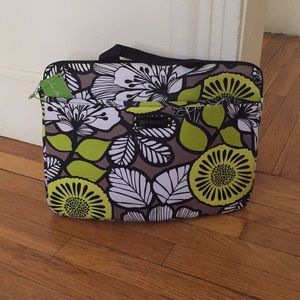 Vera Bradley laptop case, citron style